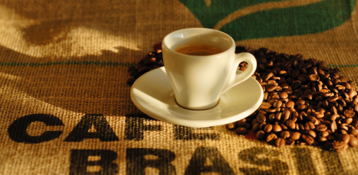 O quanto o aumento do café brasileiro amargará o cafezinho dos chineses