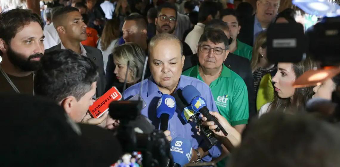8 de janeiro: Alexandre de Moraes arquiva inquérito contra governador do Distrito Federal