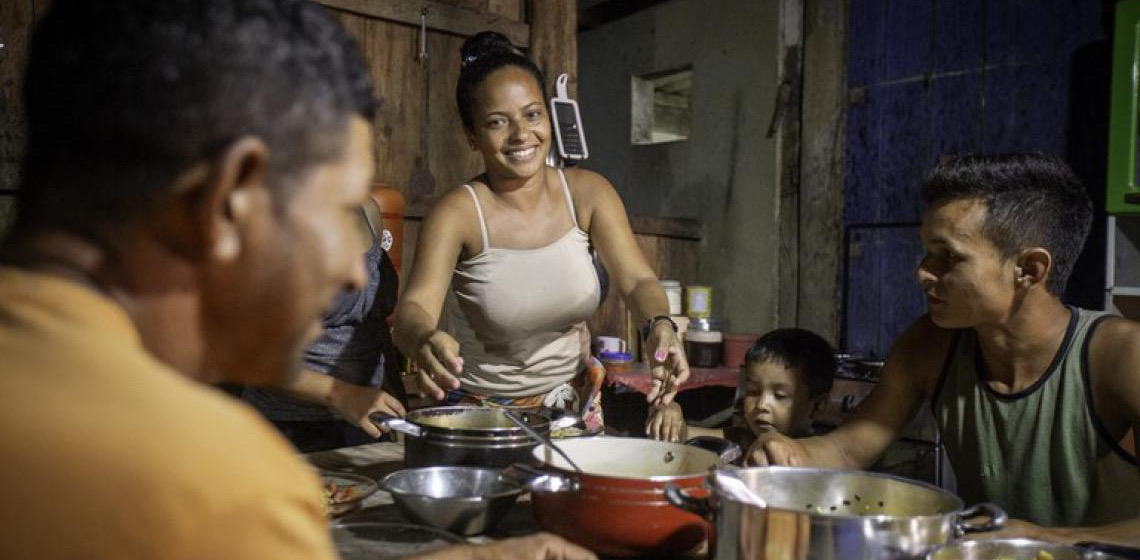 ONU Mulheres adere à Aliança Global contra a Fome e a Pobreza