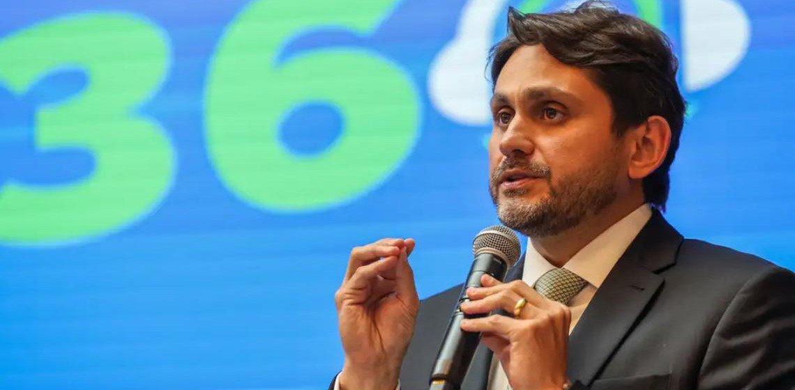 PGR avança em casos de emendas, mas passa de 9 meses sem decidir sobre ministro de Lula