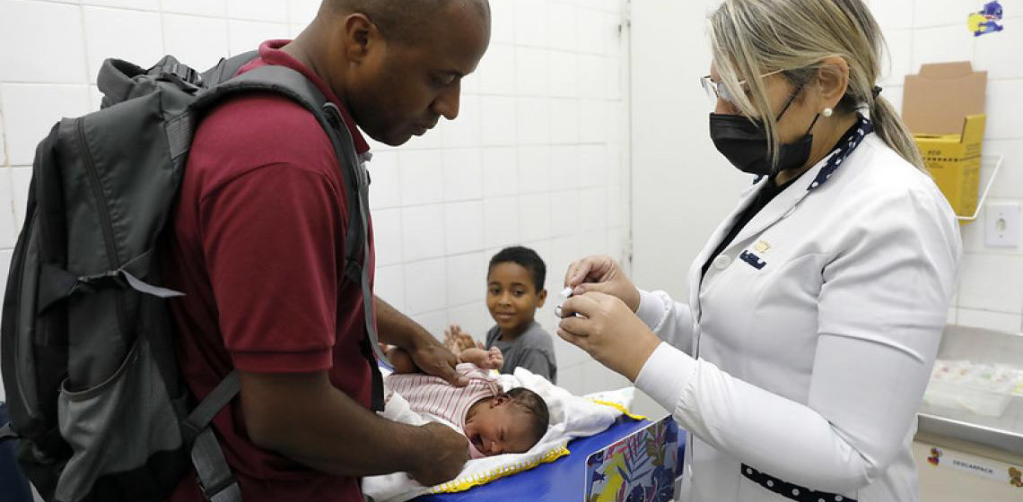Governo do DF e da Espanha firmam acordo inédito para ampliar o acesso à saúde da população negra