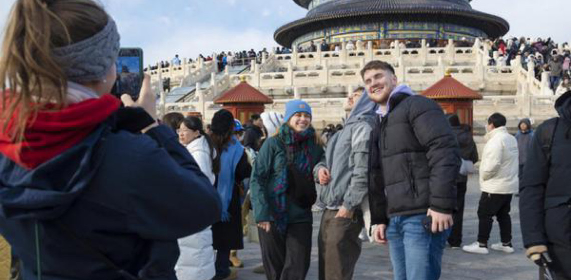 Aéreas chinesas aumentam voos internacionais para atender à febre crescente de viagens