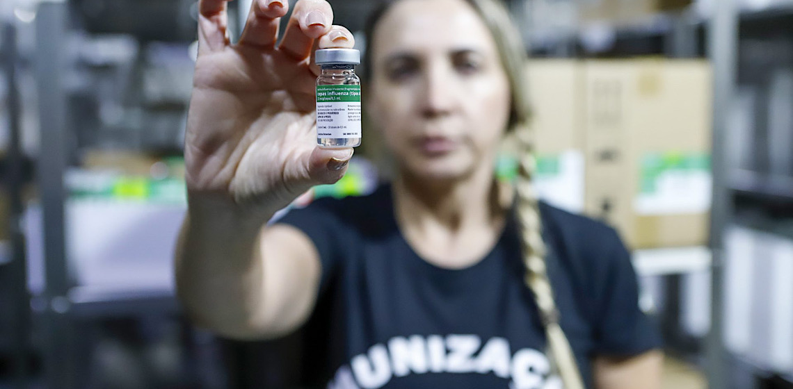Influenza: vacinação contra gripe começa no Distrito Federal