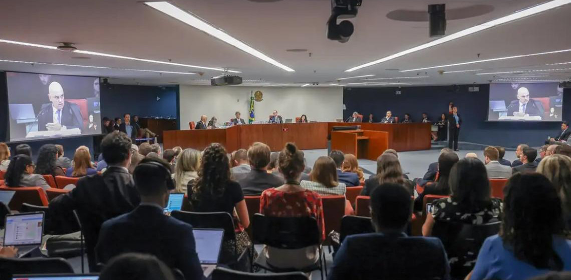Supremo Tribunal Federal encerra primeiro dia do julgamento de Bolsonaro e aliados