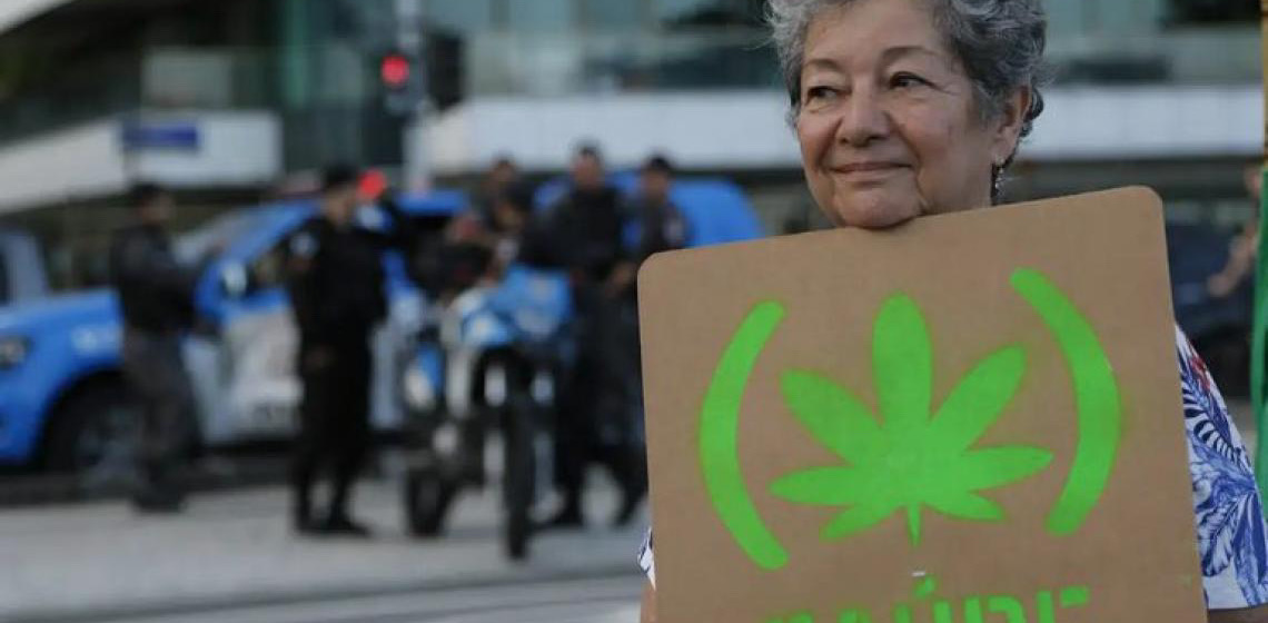 Anvisa fará consulta pública para atualizar regulamentação sobre uso de cannabis