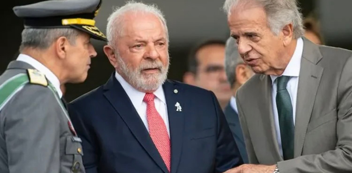 Lula e militares mantêm pacto de silêncio sobre aniversário do golpe de 1964