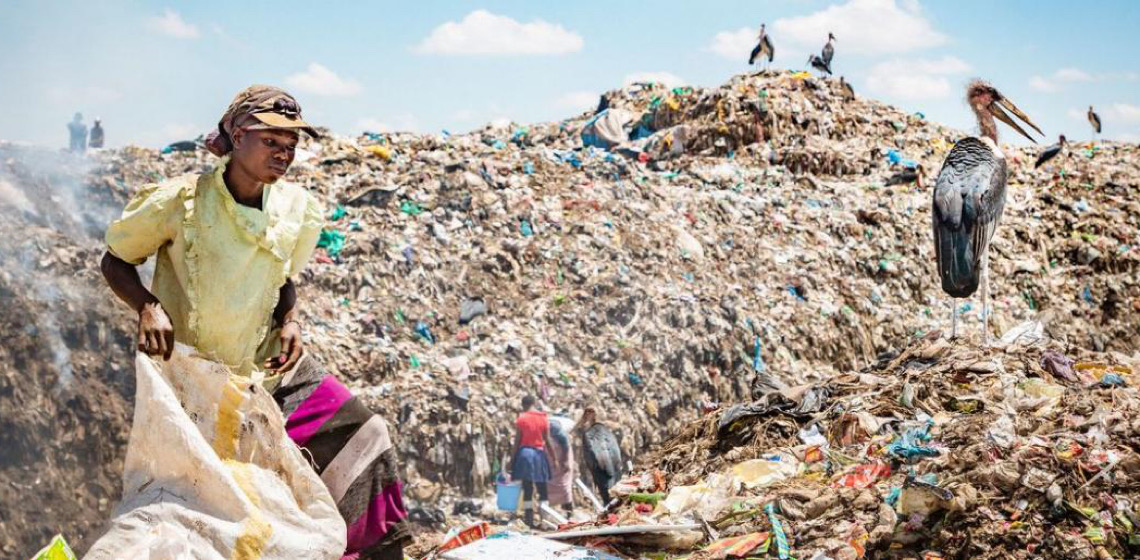 Ativista brasileiro usa redes sociais para ensinar sobre descarte de produtos