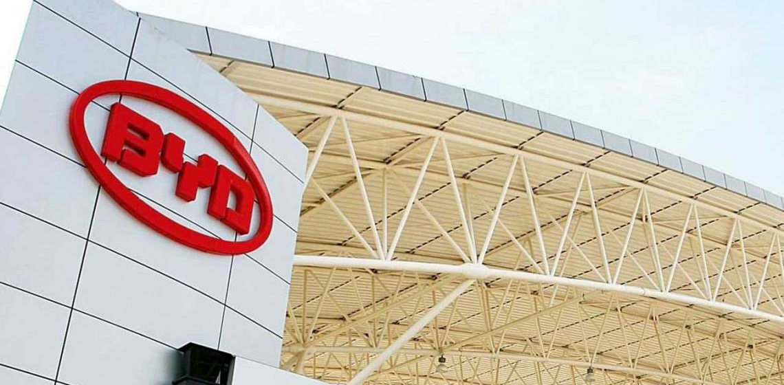 Fabricante de veículos da China BYD registra aumento de 34% no lucro líquido em 2024
