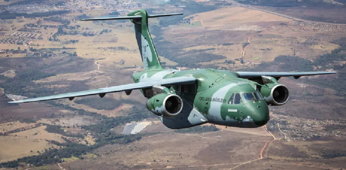 Suécia anuncia compra de 4 aviões de transporte da Embraer
