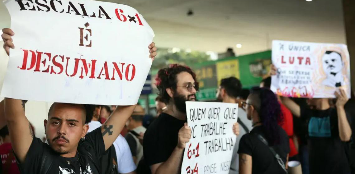 Movimentos pressionam por debate da redução da jornada no Congresso