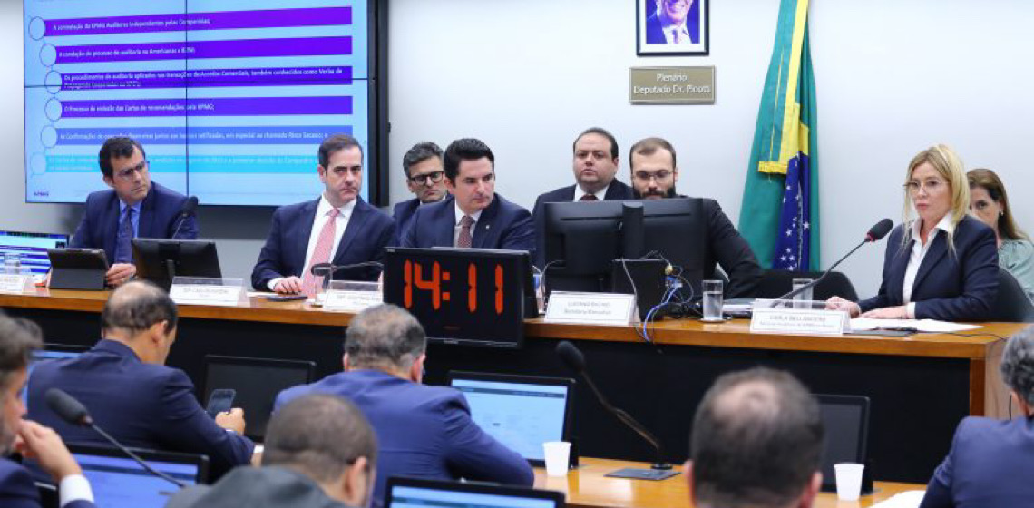 Ex-diretor da Americanas relata dificuldade de emprego e abre bar na Rocinha