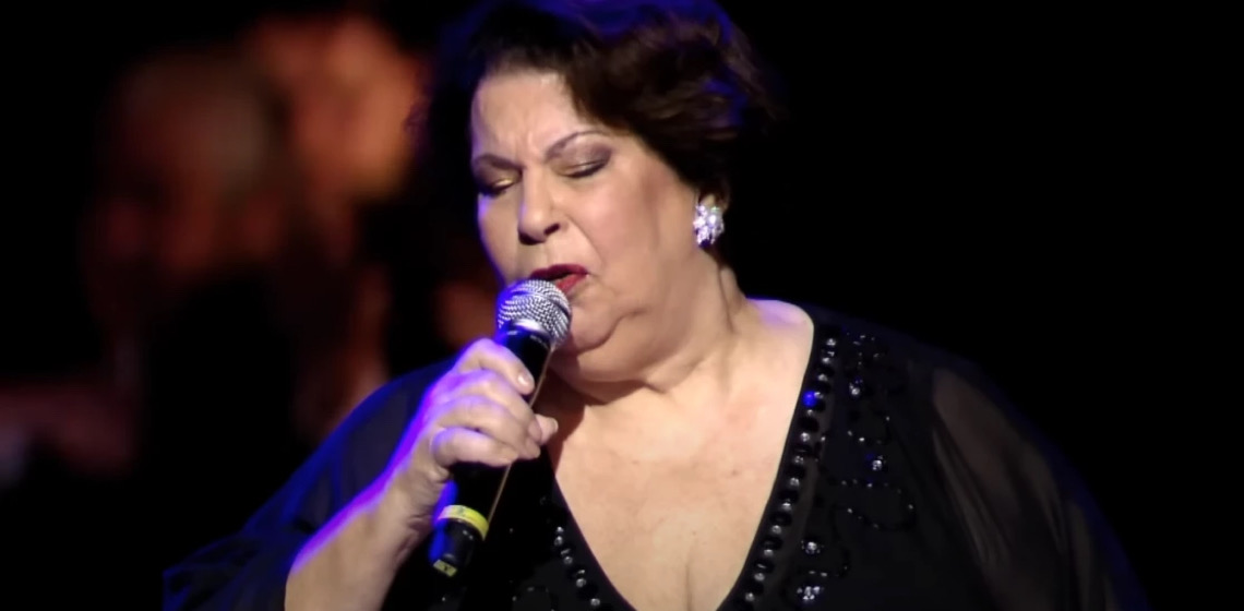 Irmão de Nana Caymmi diz que cantora foi manipulada e tinha opinião política 'completamente superficial'