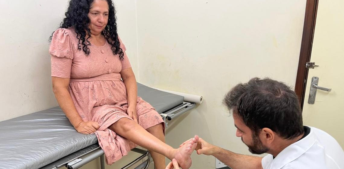 Técnica adaptada no DF corrige pés tortos congênitos em adultos sem cirurgia invasiva