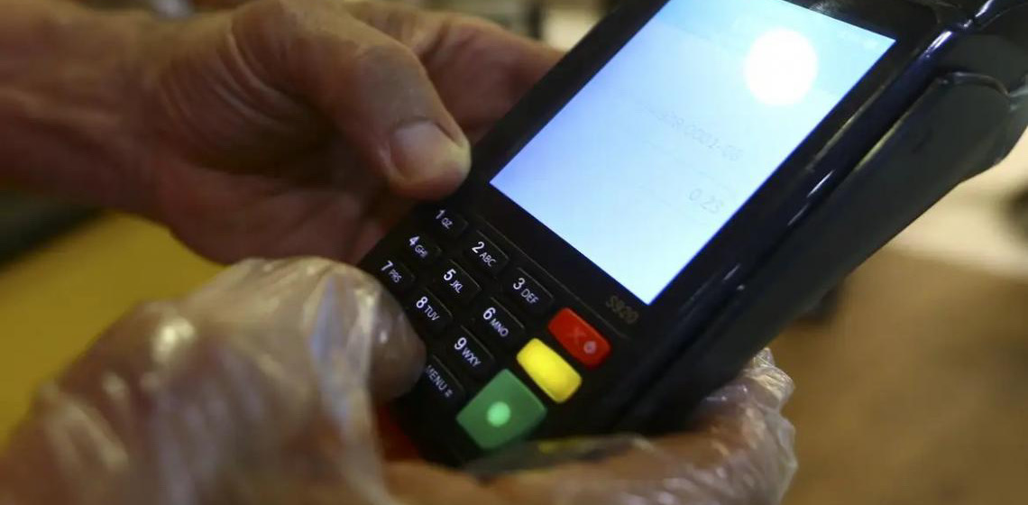 Banco Central limita valores entre registradoras de recebíveis de cartões