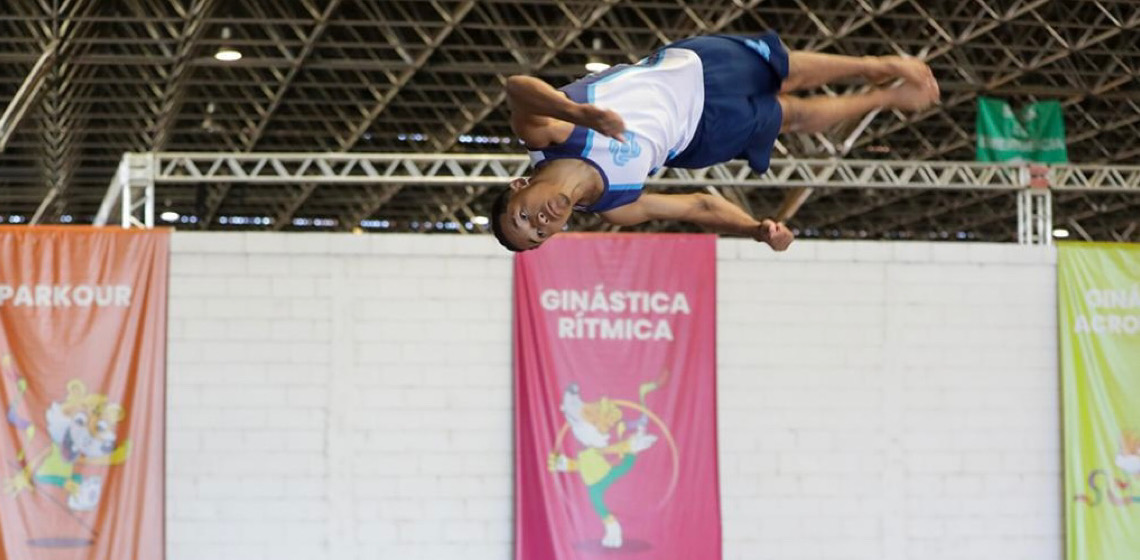 Ginasta brasiliense se destaca entre os quatro melhores do país no Troféu Brasil