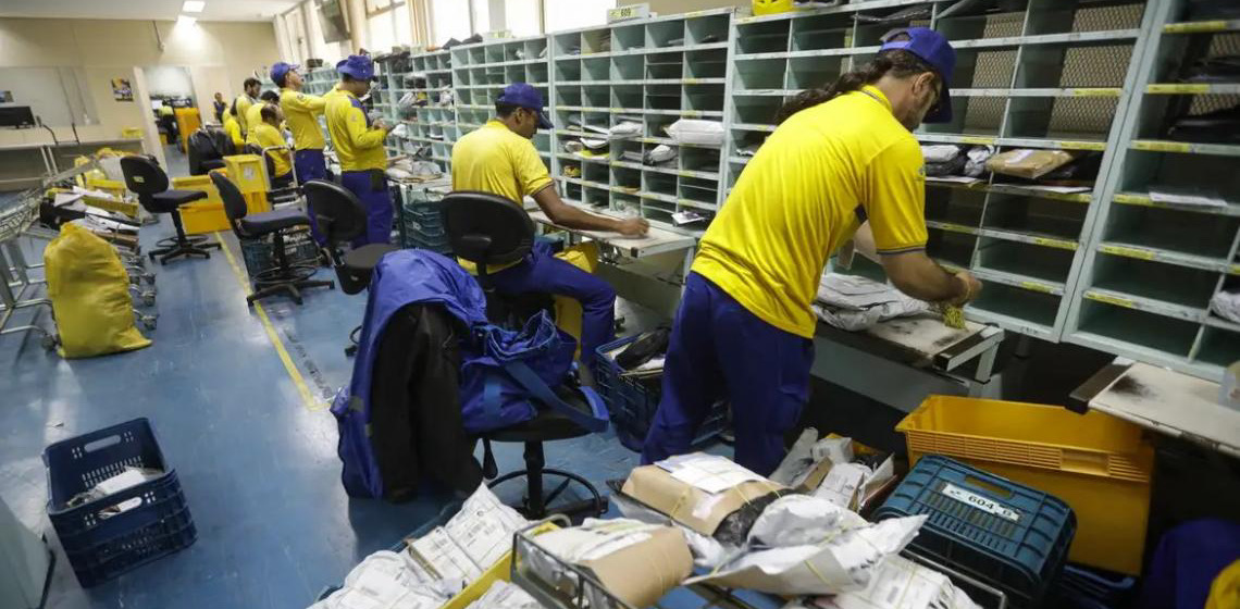 Empregados dos Correios pedem diálogo sobre medidas para reduzir despesas