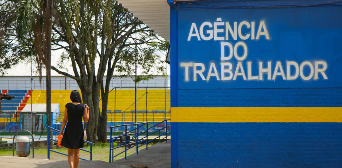 Agências do trabalhador têm mais de mil vagas abertas nesta quinta-feira 29