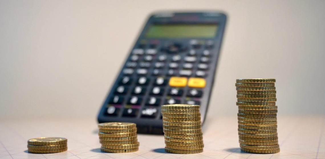 Moody's rebaixa perspectiva de nota de crédito do Brasil para estável diante de deterioração fiscal