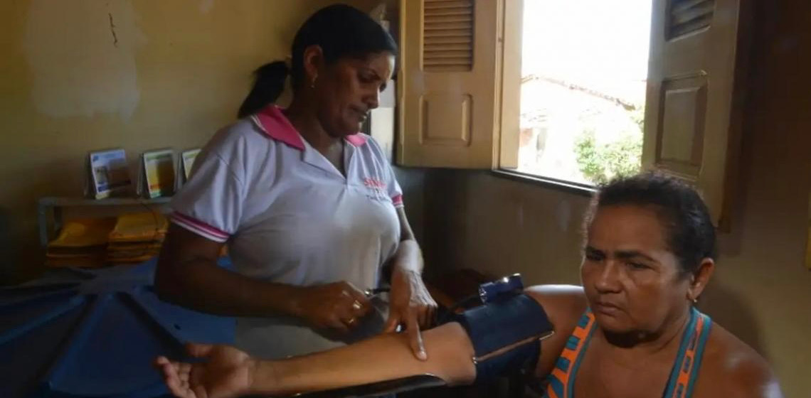 Um terço dos médicos deixou Atenção Primária à Saúde entre 2022 e 2024