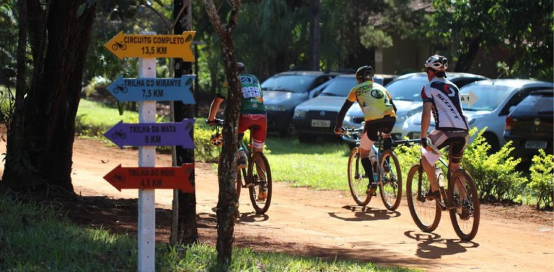 Conheça as belezas do Brasil pedalando