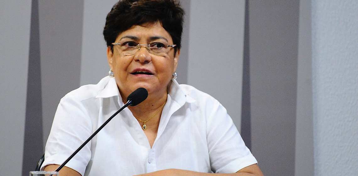 Por Maria José Rocha Lima: Alegoria do Pau de Sebo e a inalcançável valorização do professor