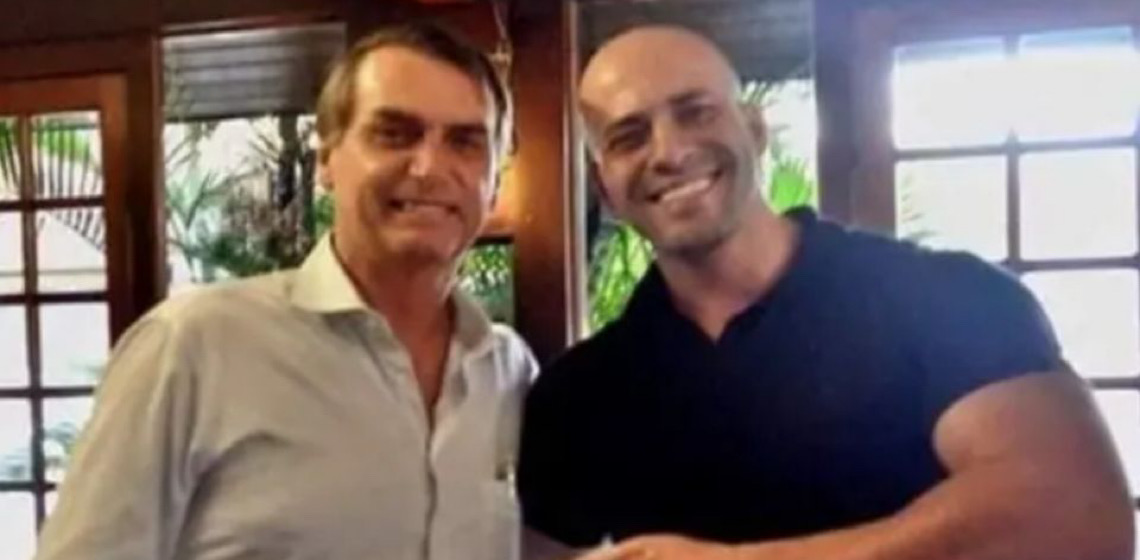 Indulto a Bolsonaro terá caso Daniel Silveira como base para intervenção do STF