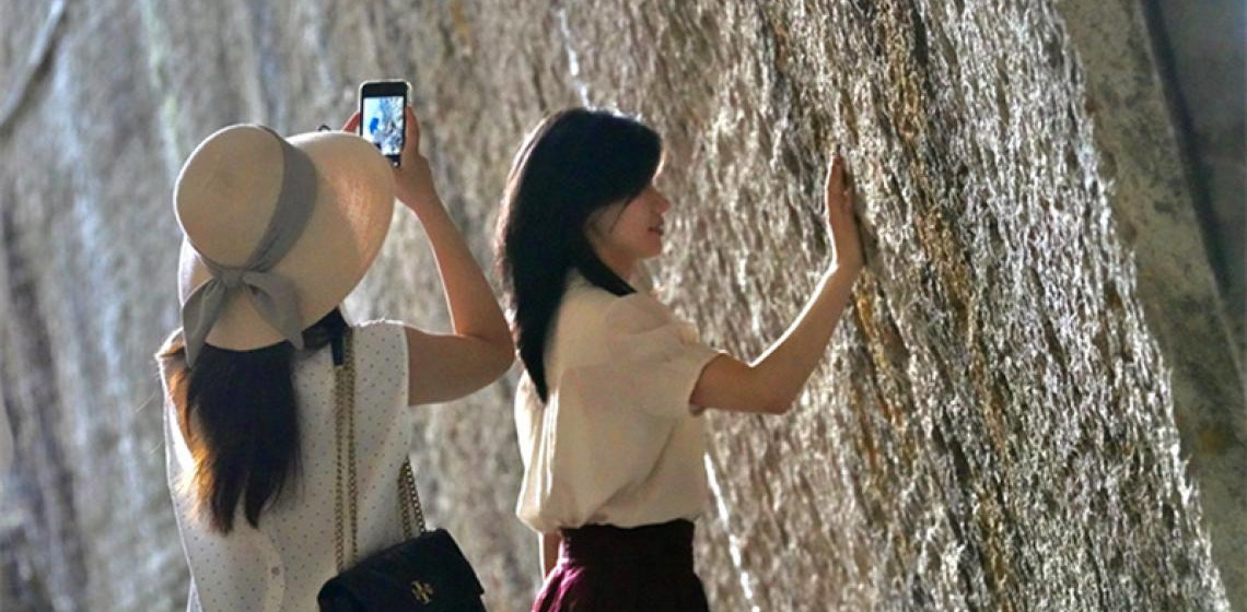 China em Movimento: De mina abandonada a polo turístico, grutas de Huangyan renascem com arte e inovação