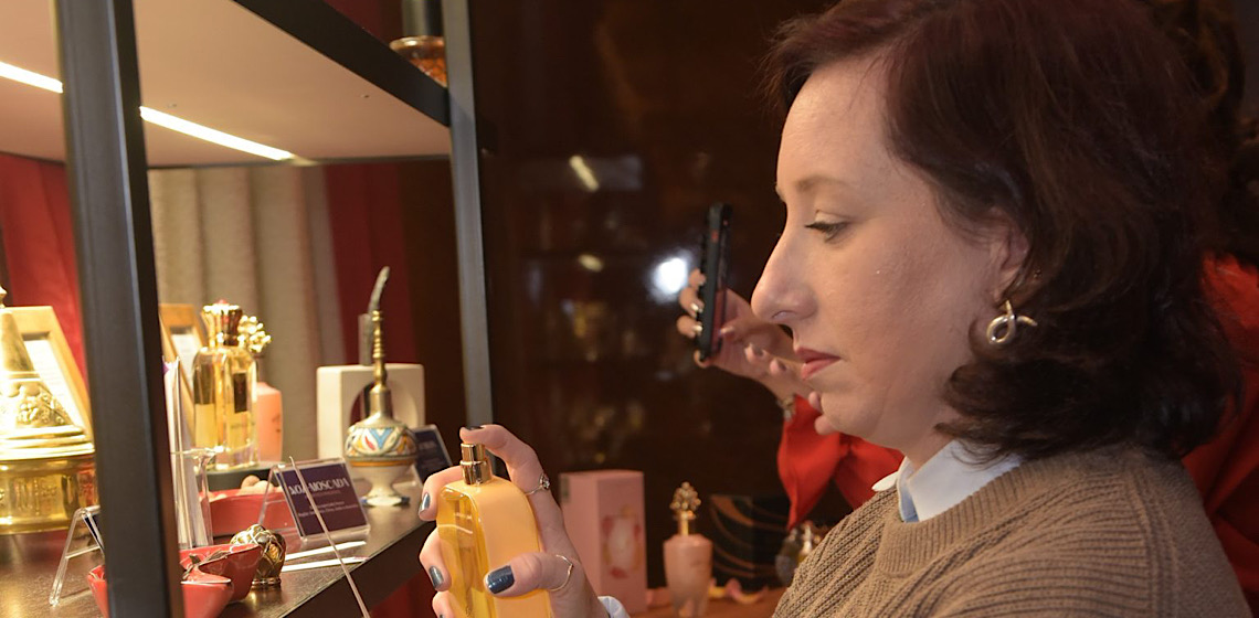 Marca de perfume Khadlaj dos Emirados chega ao Brasil e lança 13 fragrâncias