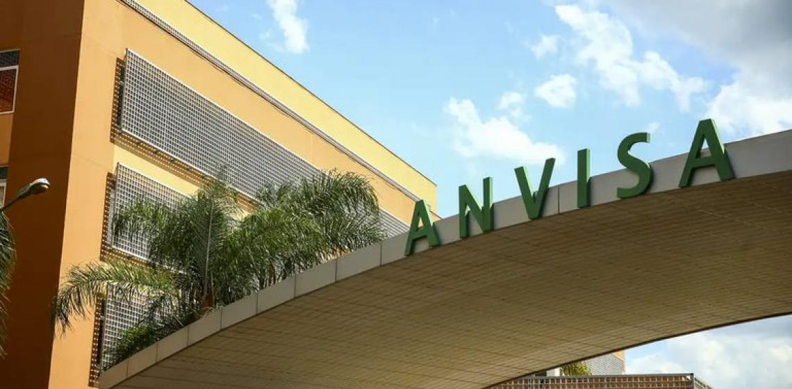 Anvisa inspeciona clínicas de estética de quatro estados e do Distrito Federal