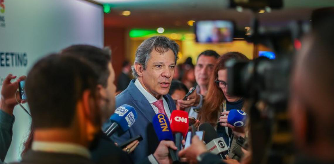 Haddad diz que decisão do STF protege instituições e que IOF coíbe sonegadores