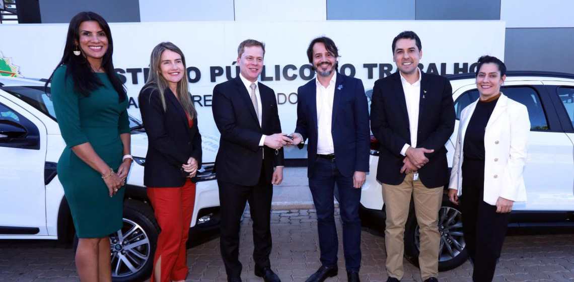 Saúde do Distrito Federal recebe veículos do Ministério Público do Trabalho