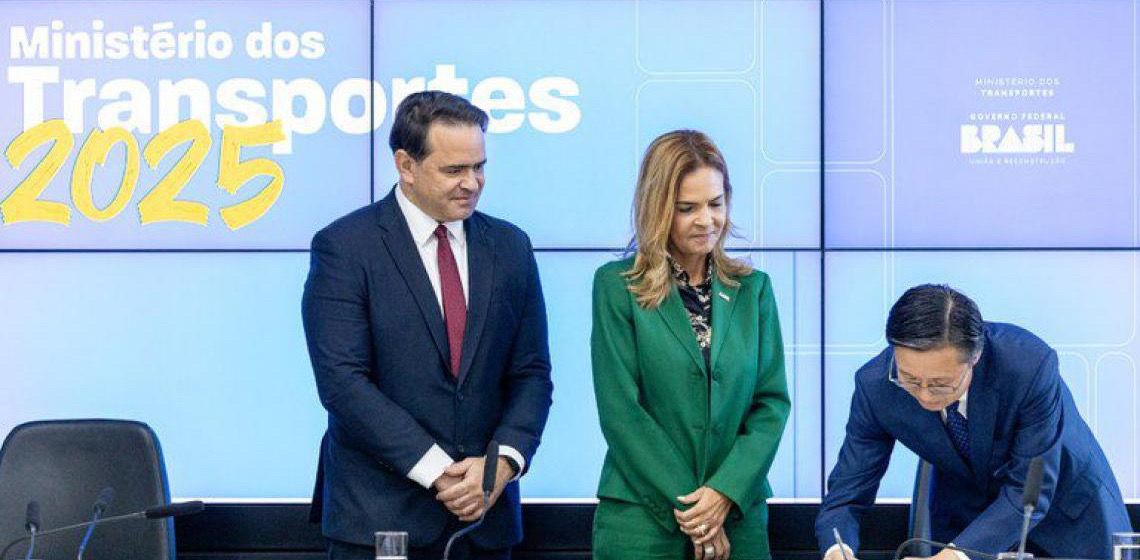 Brasil e China firmam parceria estratégica para integração ferroviária continental ligando o Brasil ao Oceano Pacífico