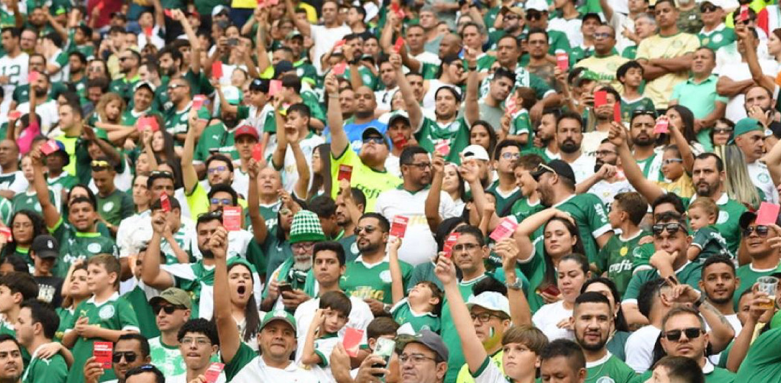 Cartão Vermelho para o Racismo: Campanha marca presença no clássico Vasco x Botafogo
