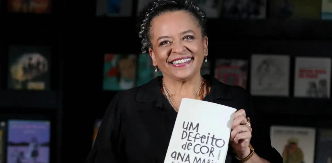 ABL elege Ana Maria Gonçalves, primeira mulher negra a virar imortal