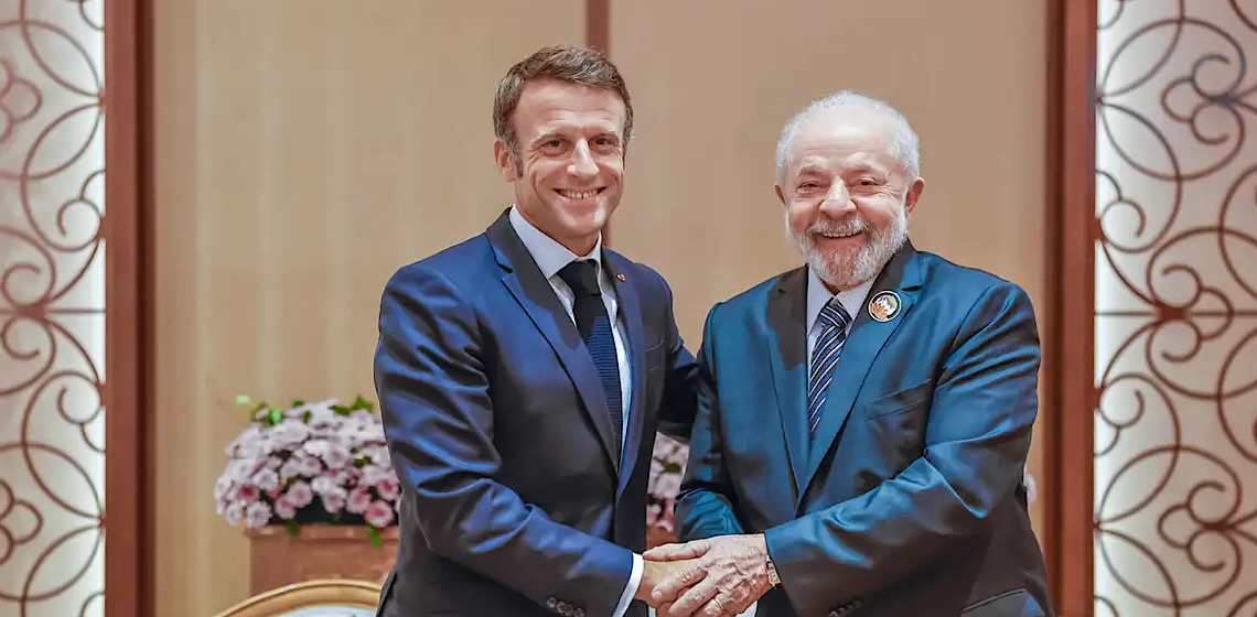 'Nunca desde 1945 a liberdade esteve tão ameaçada', diz Emmanuel Macron em discurso às Forças Armadas