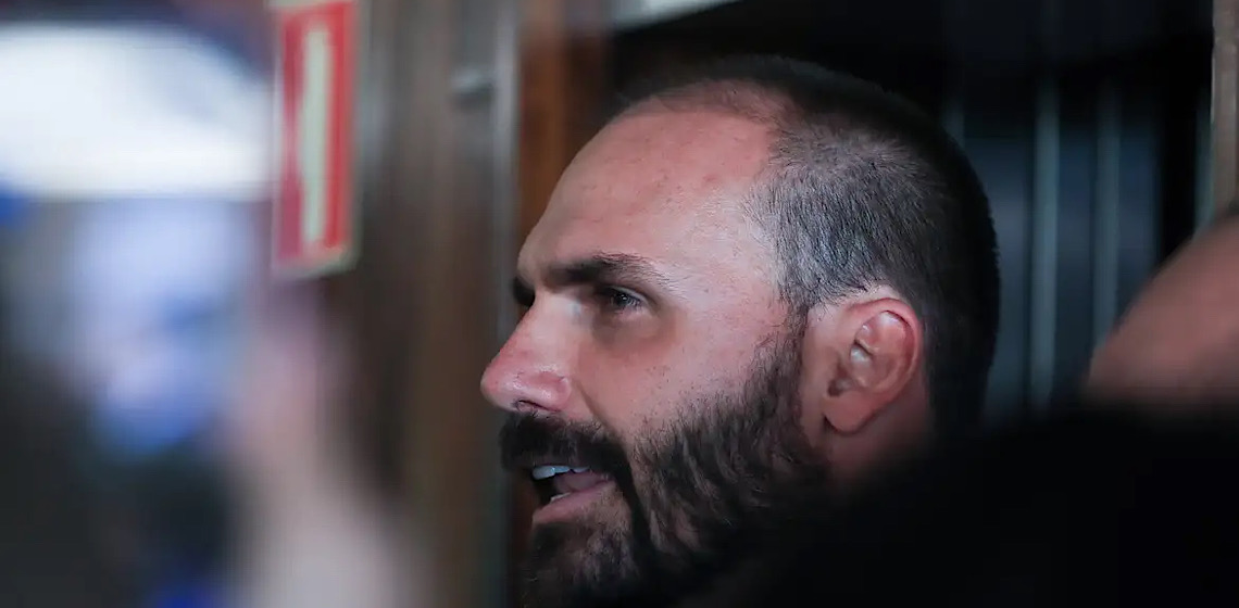 Eduardo Bolsonaro comemora punição a Moraes nos EUA e diz que há 'mais por vir'