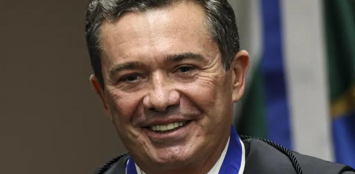 Presidente do TCU diz que medidas para lidar com tarifaço podem ficar fora da regra fiscal