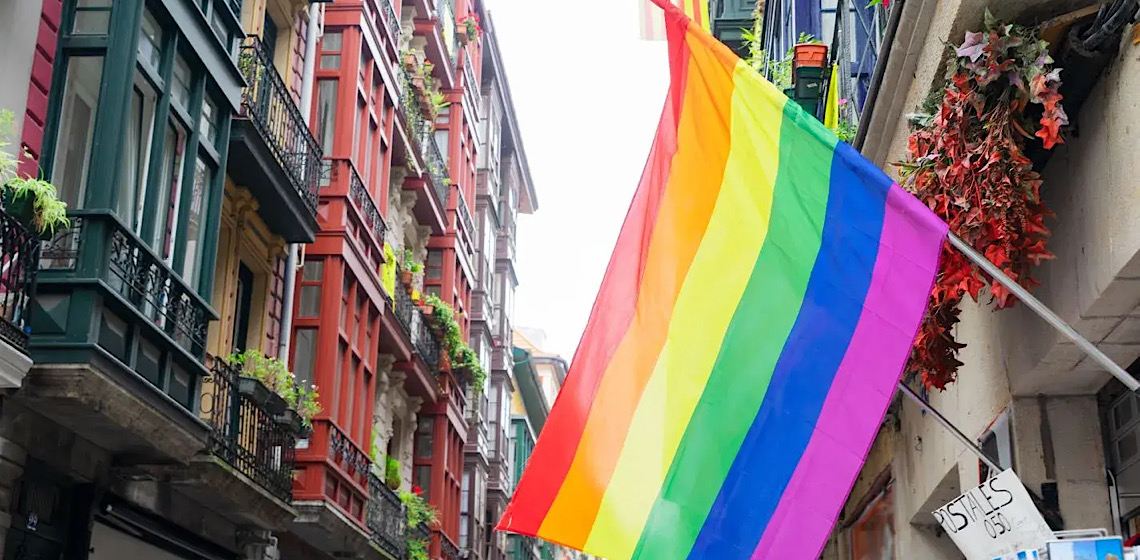 A Espanha é um destino gay friendly?