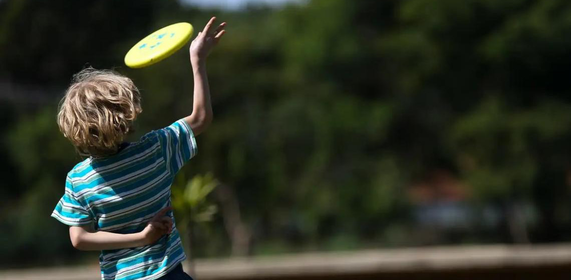 Apesar de proibição, 29% admitem palmadas e beliscões em crianças