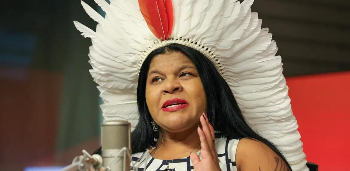 Ministra dos Povos Indígenas, Sônia Guajajara,  cobra de países desenvolvidos cumprimento do Acordo de Paris