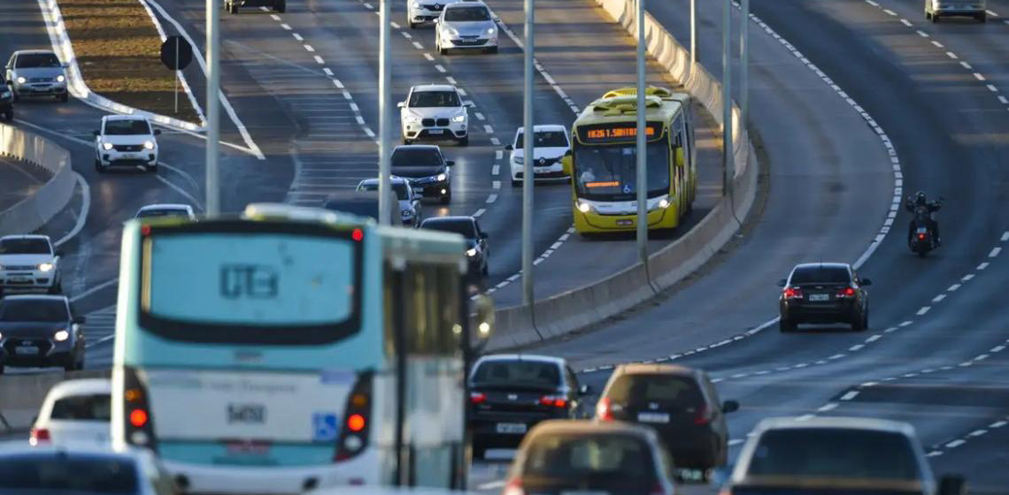Governo federal recebe sugestões para levar internet a rodovias