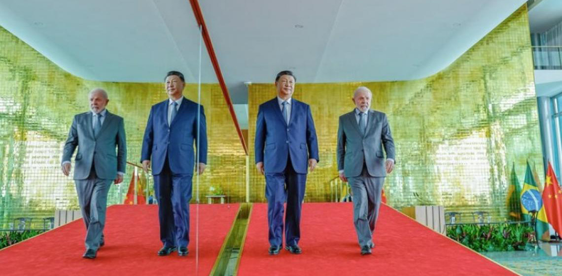 Presidente chinês, Xi Jinping afirma que parceria com Brasil é exemplo de luta contra unilateralismo