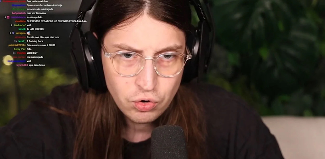 Pais repensam exposição de filhos nas redes após denúncia do youtuber Felca