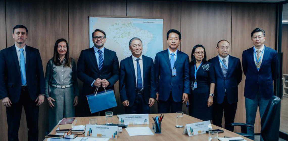 Brasil e China avançam em diálogo sobre novos investimentos no setor ferroviário