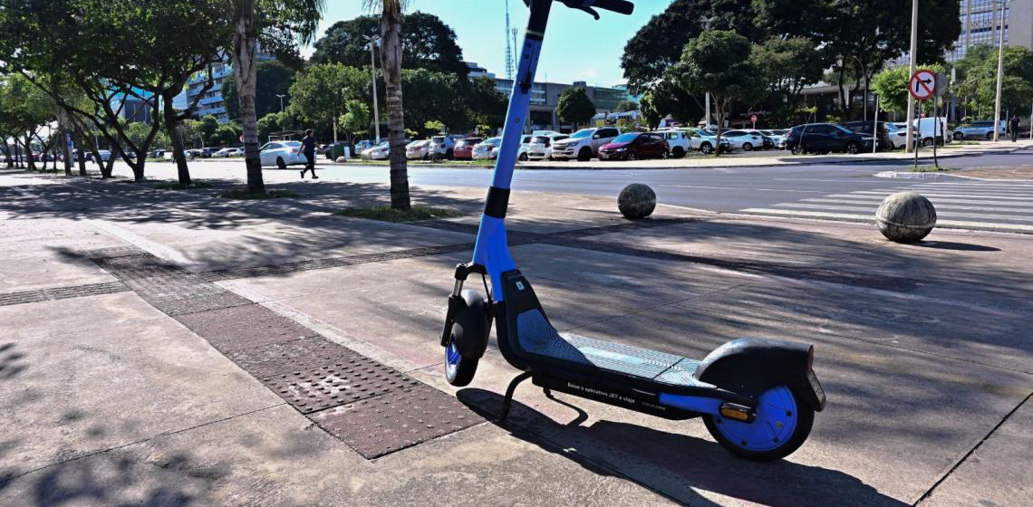 Uso seguro de patinetes elétricos ajuda a evitar acidentes e internações