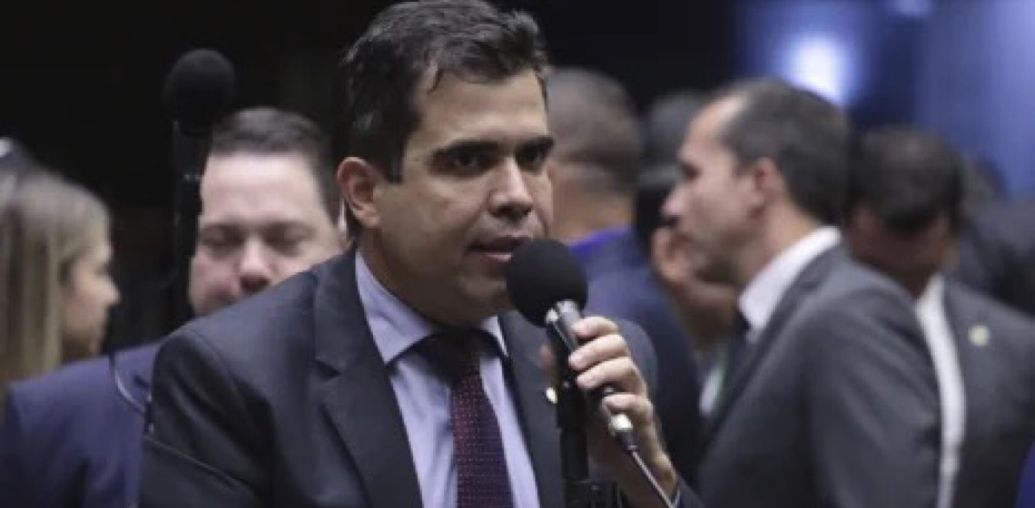 Derrota frustra governistas, e aliados do Planalto avaliam abandonar CPI do INSS