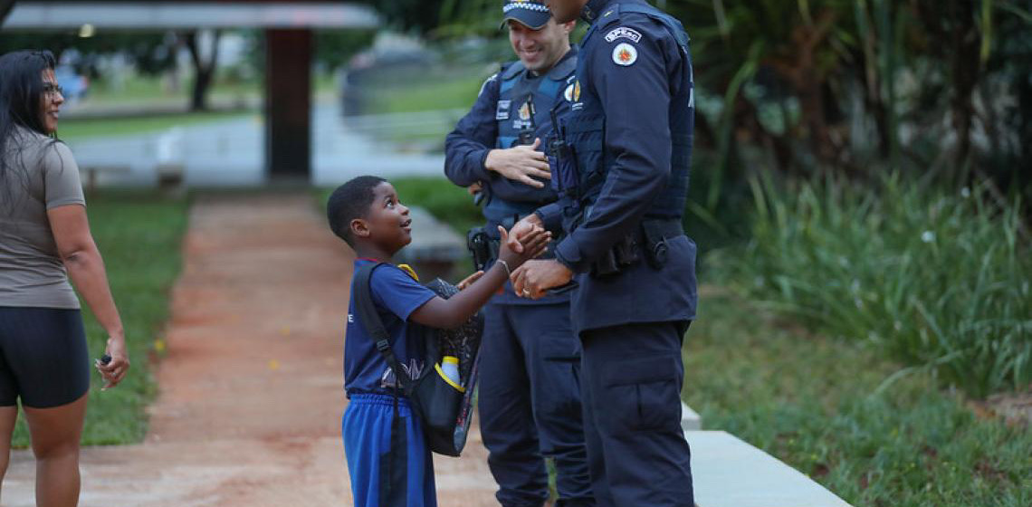 Protocolo fortalece ações de resposta à violência nas escolas públicas do DF