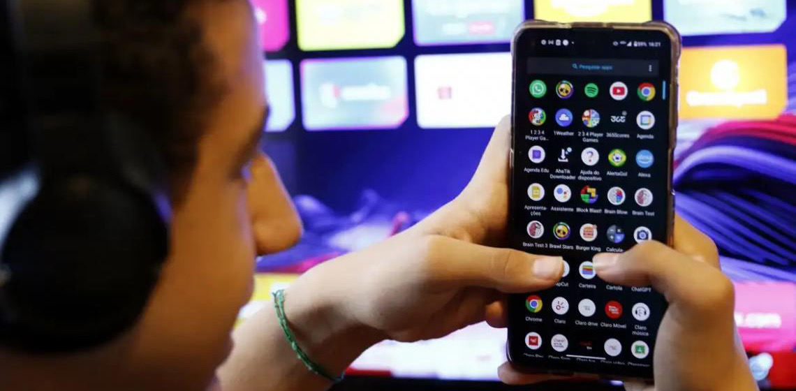 Denúncias de pedofilia na internet pelo Disque 100 aumentam em agosto