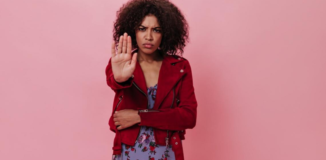 Jovens, mulheres e negros sofrem mais com violência, aponta Fiocruz