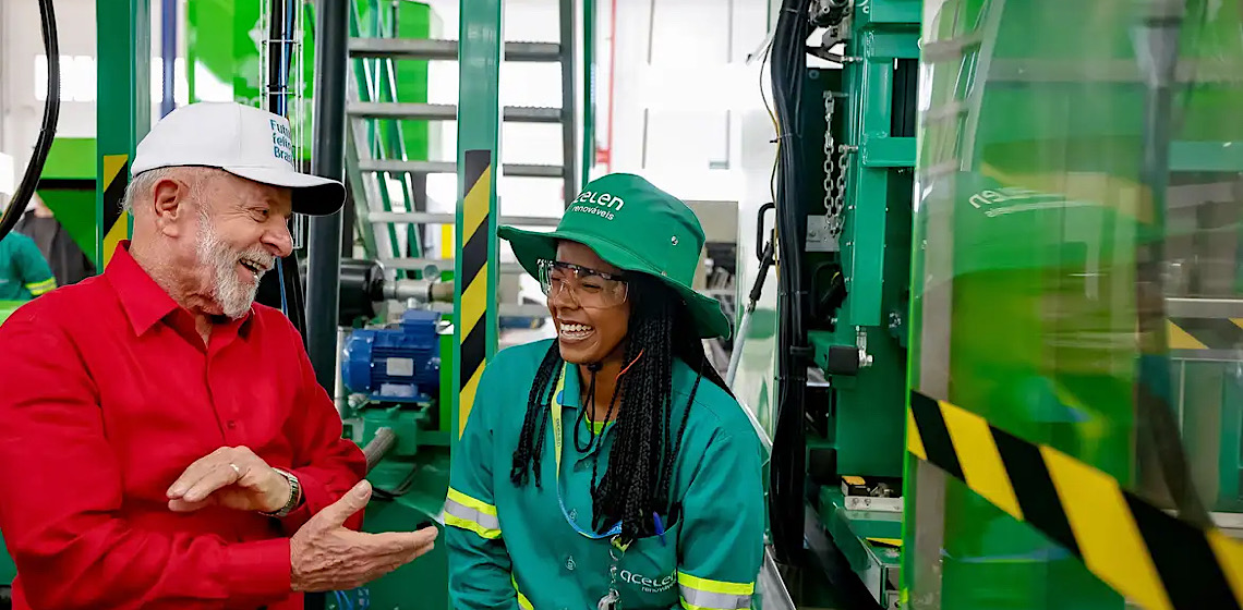 Biocombustível de macaúba mudará vida de agricultores em MG, diz Lula 